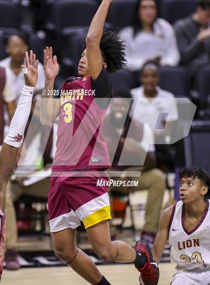 Thumbnail 2 in Cardinal Ritter College Prep vs Putnam City North (Norm Stewart Classic) photogallery.