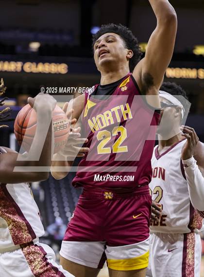 Thumbnail 2 in Cardinal Ritter College Prep vs Putnam City North (Norm Stewart Classic) photogallery.