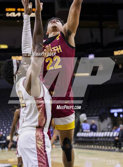 Thumbnail 2 in Cardinal Ritter College Prep vs Putnam City North (Norm Stewart Classic) photogallery.