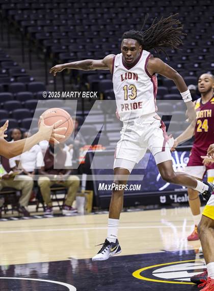 Thumbnail 2 in Cardinal Ritter College Prep vs Putnam City North (Norm Stewart Classic) photogallery.