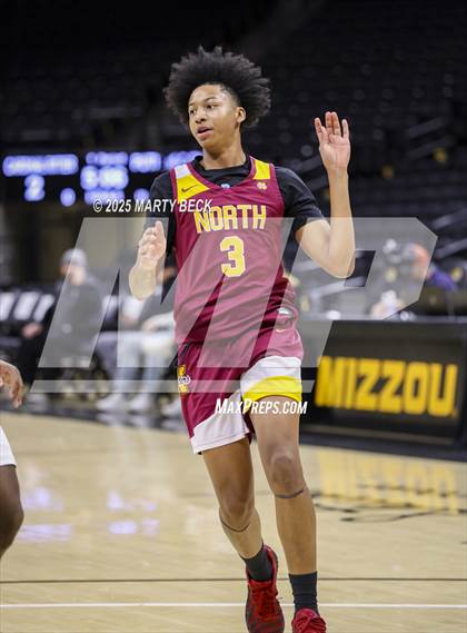 Thumbnail 2 in Cardinal Ritter College Prep vs Putnam City North (Norm Stewart Classic) photogallery.