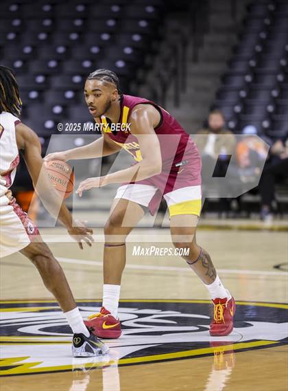 Thumbnail 2 in Cardinal Ritter College Prep vs Putnam City North (Norm Stewart Classic) photogallery.