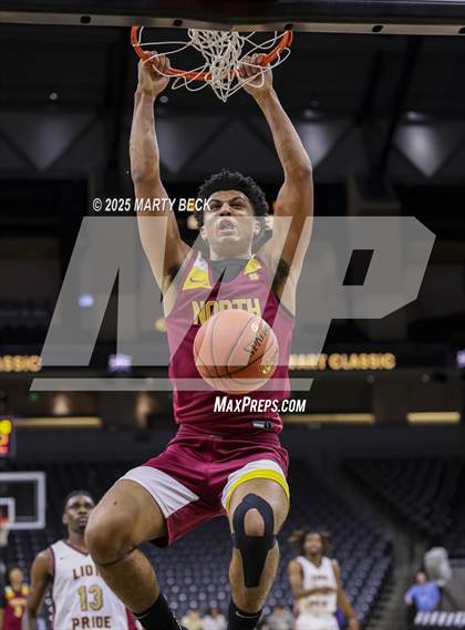 Thumbnail 2 in Cardinal Ritter College Prep vs Putnam City North (Norm Stewart Classic) photogallery.