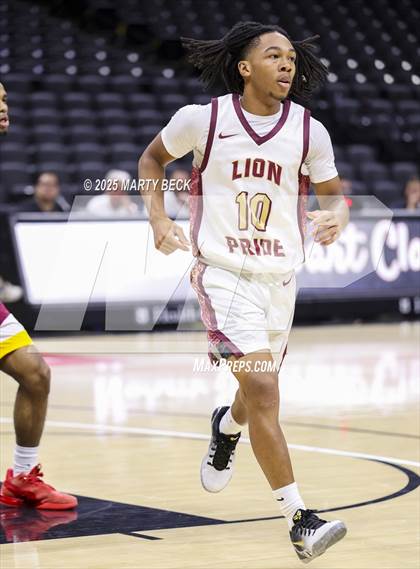 Thumbnail 3 in Cardinal Ritter College Prep vs Putnam City North (Norm Stewart Classic) photogallery.