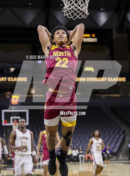 Thumbnail 2 in Cardinal Ritter College Prep vs Putnam City North (Norm Stewart Classic) photogallery.