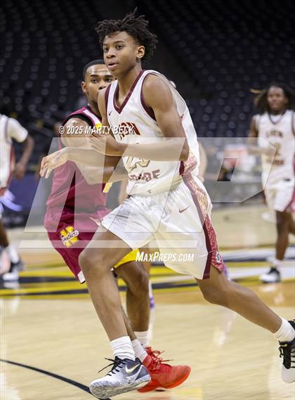 Thumbnail 1 in Cardinal Ritter College Prep vs Putnam City North (Norm Stewart Classic) photogallery.