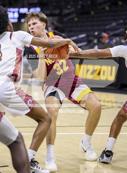 Thumbnail 3 in Cardinal Ritter College Prep vs Putnam City North (Norm Stewart Classic) photogallery.