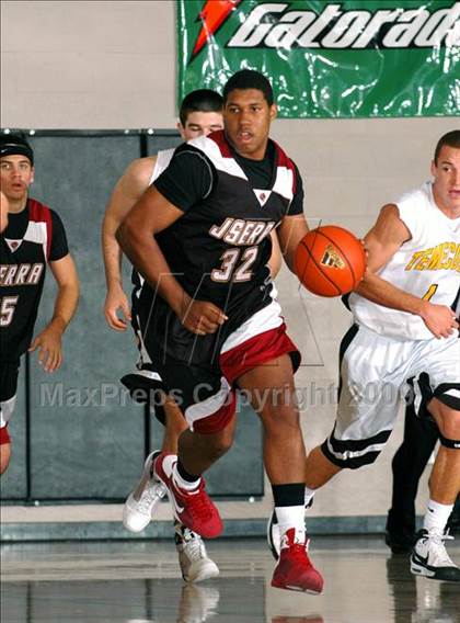 Thumbnail 1 in Temecula Valley vs. JSerra Catholic (MaxPreps Holiday Classic) photogallery.