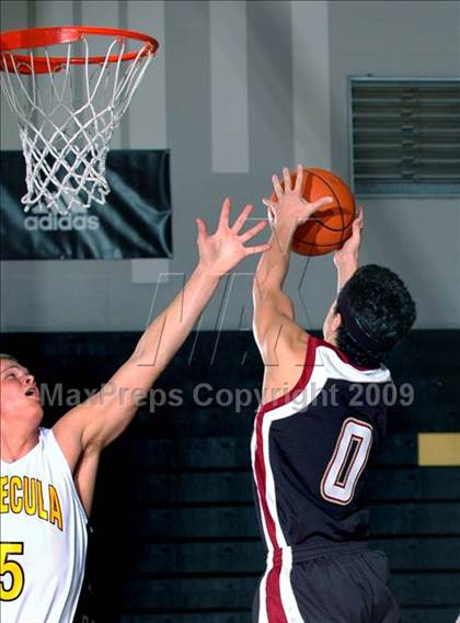 Thumbnail 3 in Temecula Valley vs. JSerra Catholic (MaxPreps Holiday Classic) photogallery.