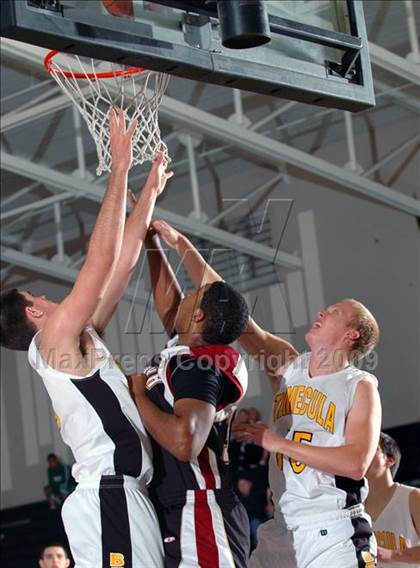 Thumbnail 3 in Temecula Valley vs. JSerra Catholic (MaxPreps Holiday Classic) photogallery.