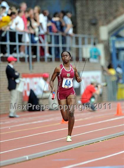 Thumbnail 2 in 117th Penn Relays (Girls 400m Hurdles and 4x800m Event 103) photogallery.