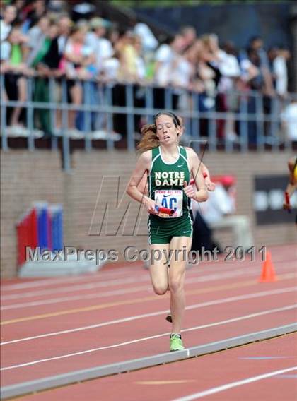 Thumbnail 1 in 117th Penn Relays (Girls 400m Hurdles and 4x800m Event 103) photogallery.