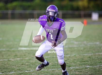 Thumbnail 1 in Oscar Smith vs Deep Creek photogallery.