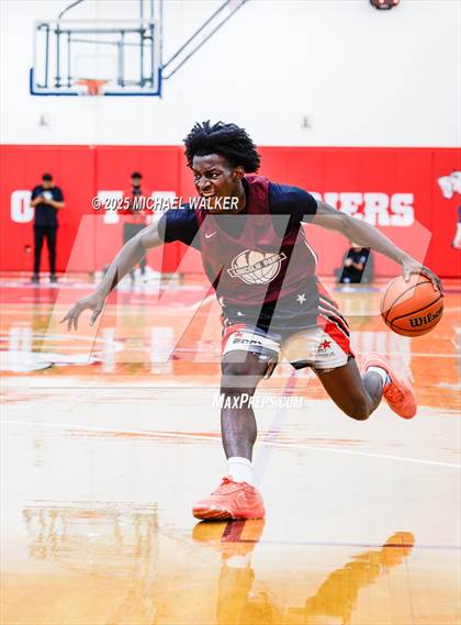 Thumbnail 2 in Forest Hills Vs Patrick School (The Preview HS Showcase) photogallery.