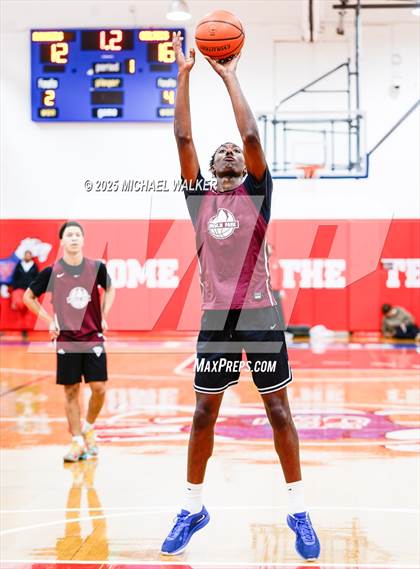 Thumbnail 1 in Forest Hills Vs Patrick School (The Preview HS Showcase) photogallery.