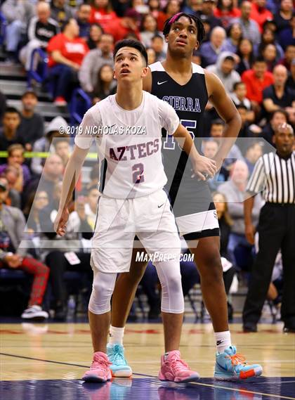 Thumbnail 2 in Sierra Canyon vs. Montgomery (San Diego Tip-Off Challenge) photogallery.