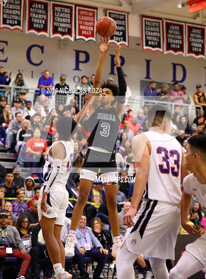 Thumbnail 1 in Sierra Canyon vs. Montgomery (San Diego Tip-Off Challenge) photogallery.