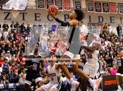 Thumbnail 3 in Sierra Canyon vs. Montgomery (San Diego Tip-Off Challenge) photogallery.