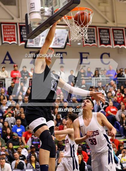 Thumbnail 3 in Sierra Canyon vs. Montgomery (San Diego Tip-Off Challenge) photogallery.