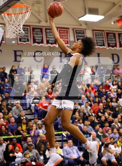 Thumbnail 2 in Sierra Canyon vs. Montgomery (San Diego Tip-Off Challenge) photogallery.