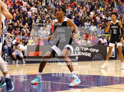 Thumbnail 3 in Sierra Canyon vs. Montgomery (San Diego Tip-Off Challenge) photogallery.