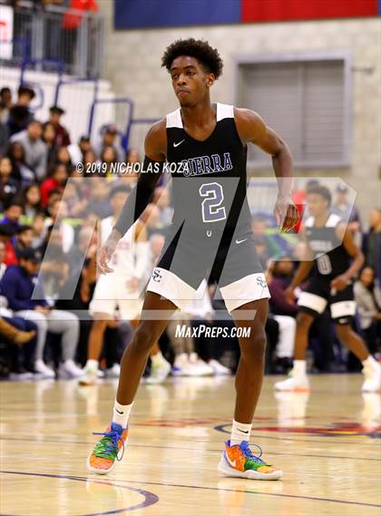 Thumbnail 3 in Sierra Canyon vs. Montgomery (San Diego Tip-Off Challenge) photogallery.