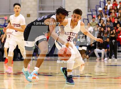 Thumbnail 2 in Sierra Canyon vs. Montgomery (San Diego Tip-Off Challenge) photogallery.
