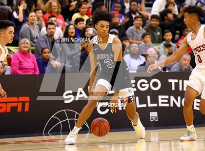 Thumbnail 2 in Sierra Canyon vs. Montgomery (San Diego Tip-Off Challenge) photogallery.