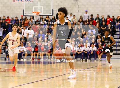 Thumbnail 1 in Sierra Canyon vs. Montgomery (San Diego Tip-Off Challenge) photogallery.