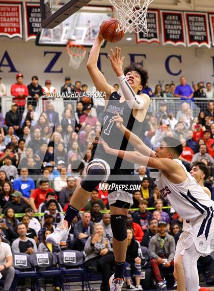 Thumbnail 3 in Sierra Canyon vs. Montgomery (San Diego Tip-Off Challenge) photogallery.