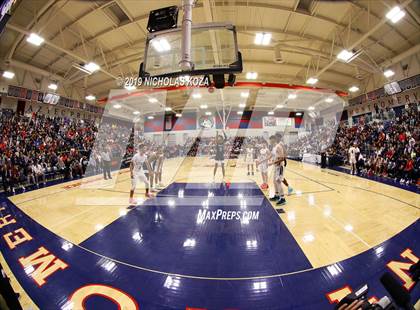 Thumbnail 2 in Sierra Canyon vs. Montgomery (San Diego Tip-Off Challenge) photogallery.