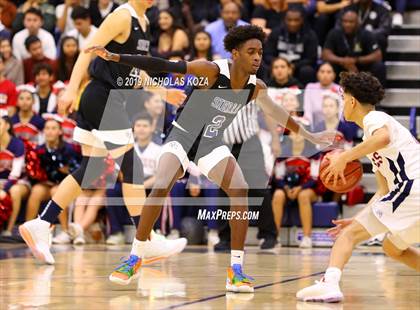 Thumbnail 2 in Sierra Canyon vs. Montgomery (San Diego Tip-Off Challenge) photogallery.