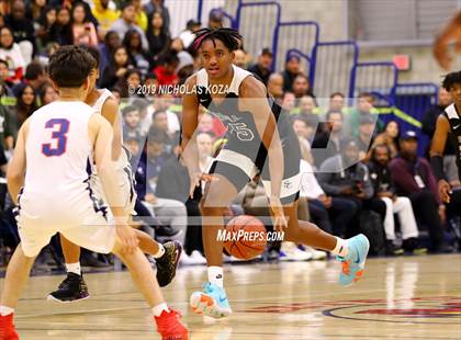 Thumbnail 2 in Sierra Canyon vs. Montgomery (San Diego Tip-Off Challenge) photogallery.