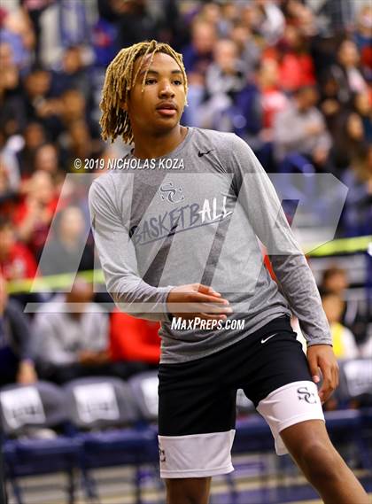 Thumbnail 3 in Sierra Canyon vs. Montgomery (San Diego Tip-Off Challenge) photogallery.