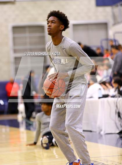 Thumbnail 2 in Sierra Canyon vs. Montgomery (San Diego Tip-Off Challenge) photogallery.