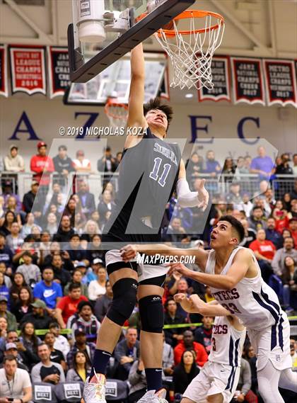 Thumbnail 2 in Sierra Canyon vs. Montgomery (San Diego Tip-Off Challenge) photogallery.