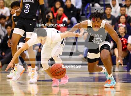 Thumbnail 2 in Sierra Canyon vs. Montgomery (San Diego Tip-Off Challenge) photogallery.