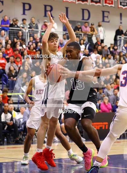 Thumbnail 2 in Sierra Canyon vs. Montgomery (San Diego Tip-Off Challenge) photogallery.