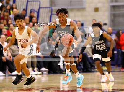 Thumbnail 1 in Sierra Canyon vs. Montgomery (San Diego Tip-Off Challenge) photogallery.