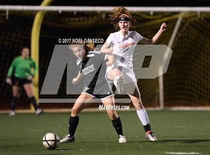 Thumbnail 2 in Los Gatos vs. Woodside (CIF CCS D1 Semifinal) photogallery.