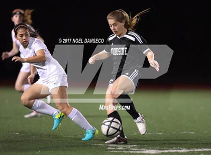 Thumbnail 3 in Los Gatos vs. Woodside (CIF CCS D1 Semifinal) photogallery.