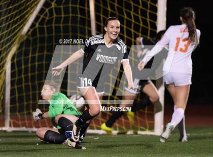 Thumbnail 2 in Los Gatos vs. Woodside (CIF CCS D1 Semifinal) photogallery.