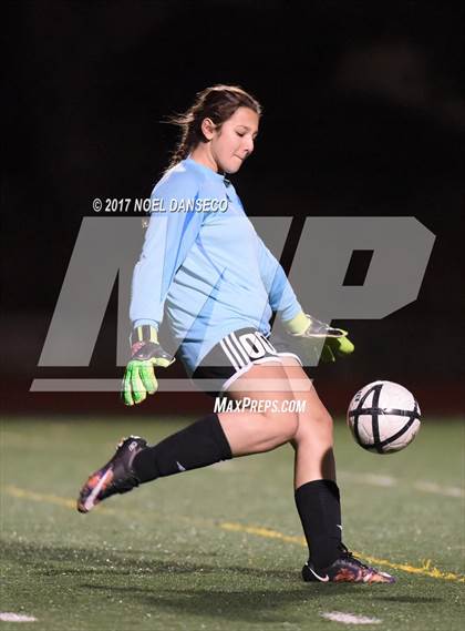 Thumbnail 1 in Los Gatos vs. Woodside (CIF CCS D1 Semifinal) photogallery.