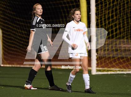 Thumbnail 2 in Los Gatos vs. Woodside (CIF CCS D1 Semifinal) photogallery.