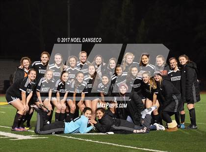 Thumbnail 3 in Los Gatos vs. Woodside (CIF CCS D1 Semifinal) photogallery.