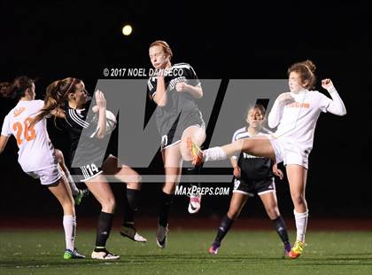 Thumbnail 1 in Los Gatos vs. Woodside (CIF CCS D1 Semifinal) photogallery.