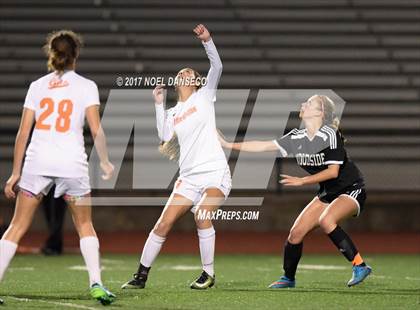 Thumbnail 1 in Los Gatos vs. Woodside (CIF CCS D1 Semifinal) photogallery.