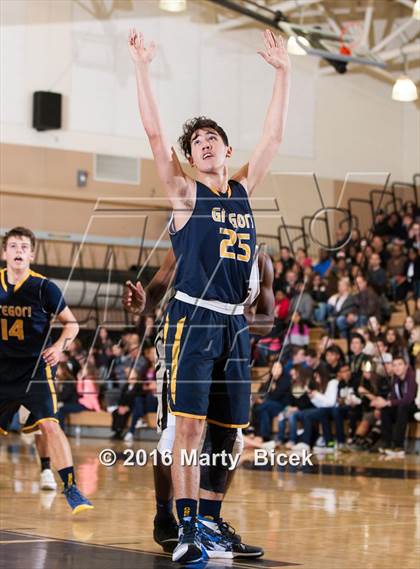 Thumbnail 1 in Gregori @ Enochs photogallery.