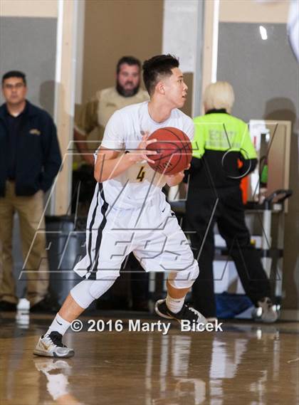 Thumbnail 2 in Gregori @ Enochs photogallery.