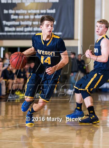 Thumbnail 1 in Gregori @ Enochs photogallery.